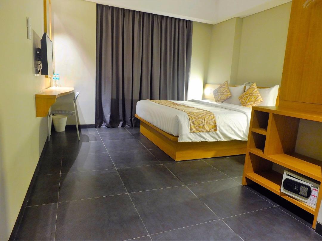Maple Hotel Grogol Jacarta Exterior foto
